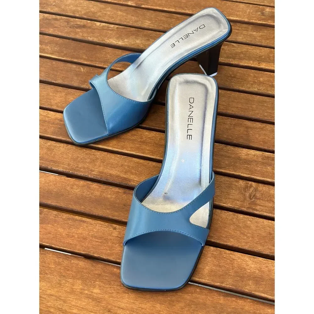 Vintage Y2K Danelle Blue Women's Heels - Picture 1 of 2